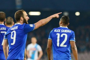 关于费德勒在切尔西比赛中绝杀，挺进下一轮引发热议！的信息