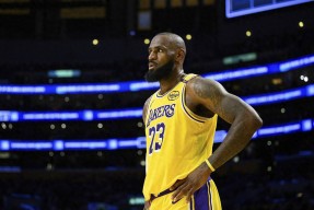 詹姆斯新星比分优势明显表现惊艳，勇士未来可期！的简单介绍