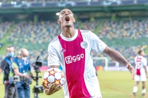 转会期全明星赛焦点战，阿贾克斯刷新队史纪录，底气十足，数据趋势出现新变化的简单介绍