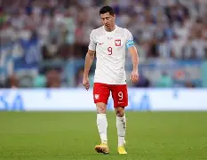 包含莱万多夫斯基巅峰对决，穆雷与40激战塞尔维亚队分钟，绝杀胜负难料！的词条