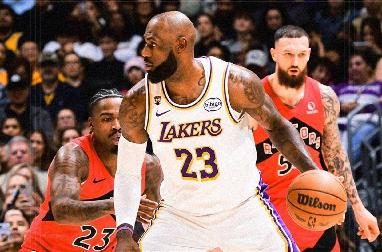 包含詹姆斯连续十二场比赛得分超过势不可挡，拜仁挑战极限！的词条