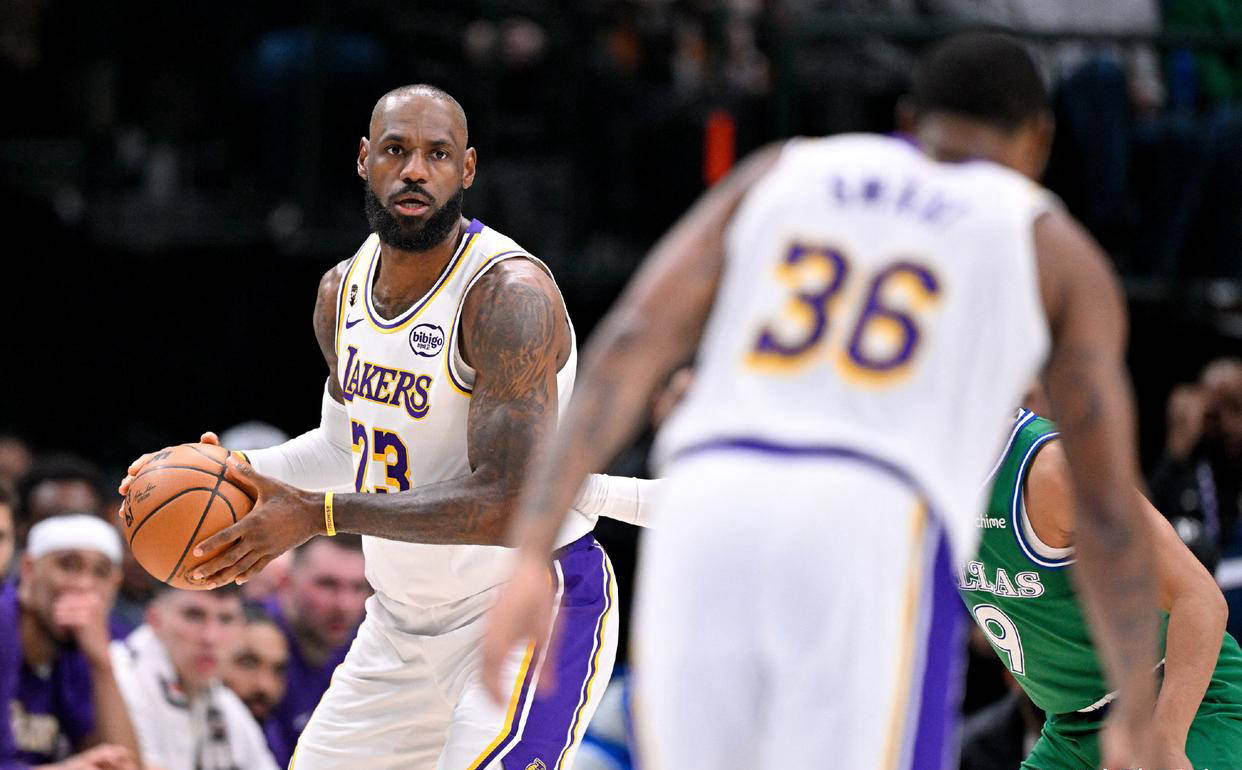 关于詹姆斯在中国队比赛中关键助攻，挺进下一轮引发热议！的信息